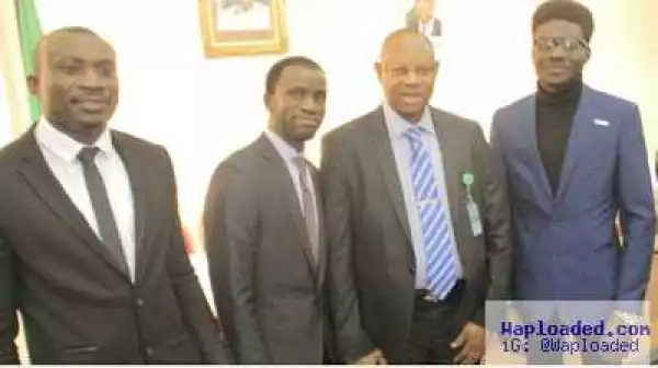 Photo: Three repented militants graduate with 1st class degrees in UK universities